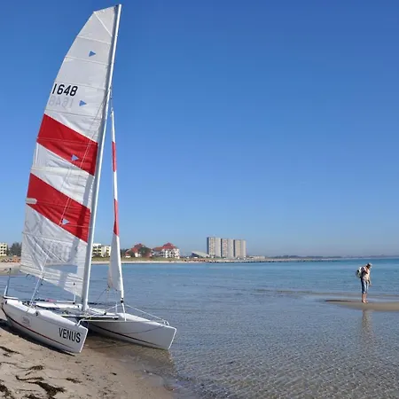 Burgtiefe Südstrand Tage Am *